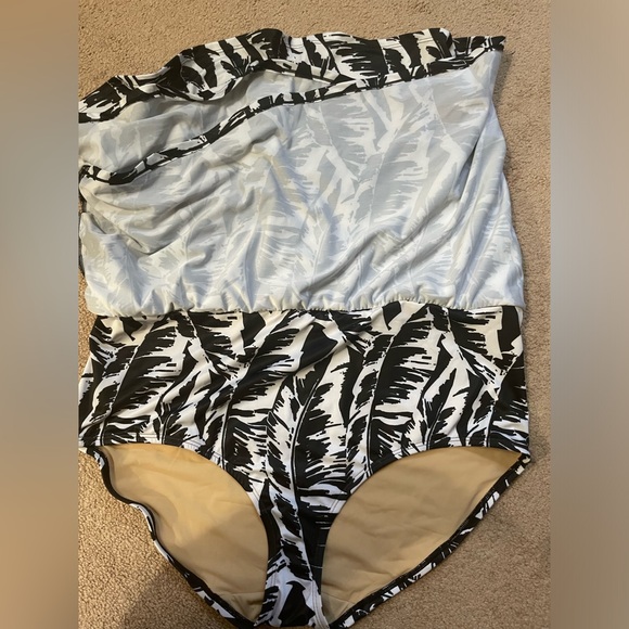 Swim skirt - Picture 5 of 7